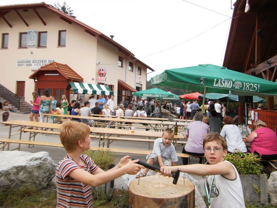 ŽEGNANJE KONJEV   SVETI ŠTEFAN  2010 - foto povečava