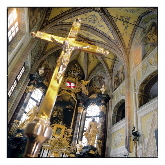 Fotografije prenovljene notranjosti Cerkve Sv - foto
