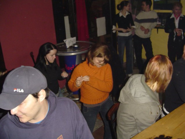 Karaoke, februar 06 - foto