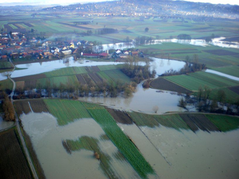 Poplave 2009 - foto povečava