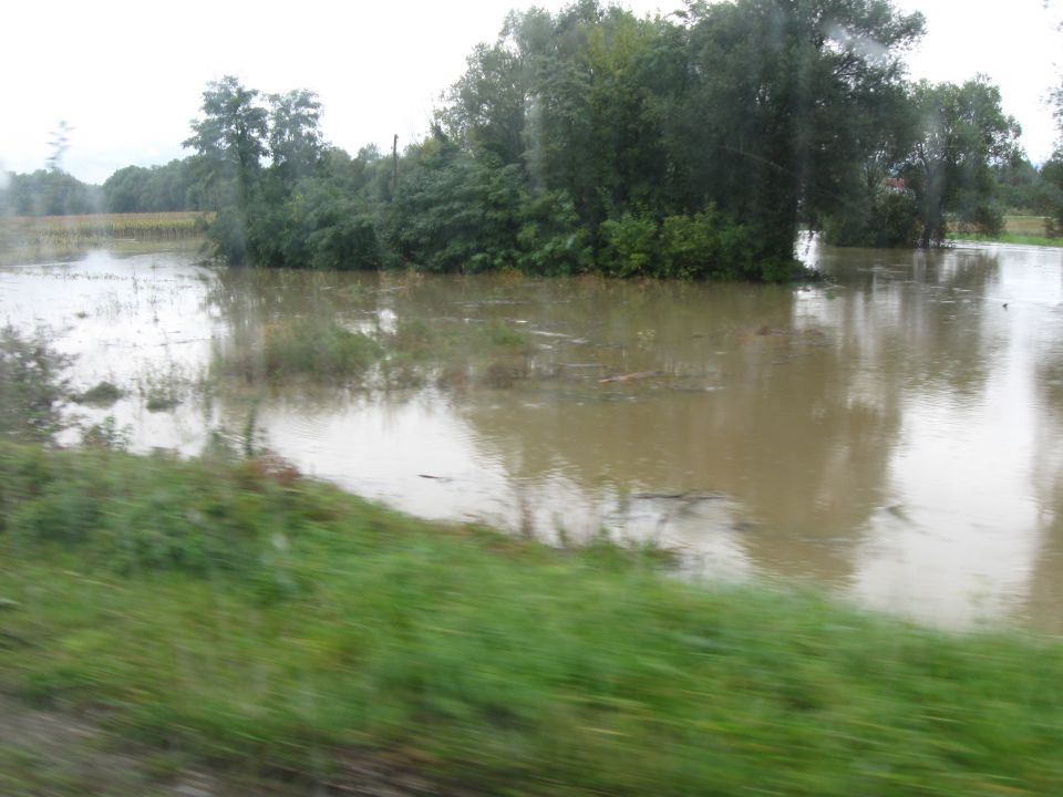 Poplave 2010 - foto povečava