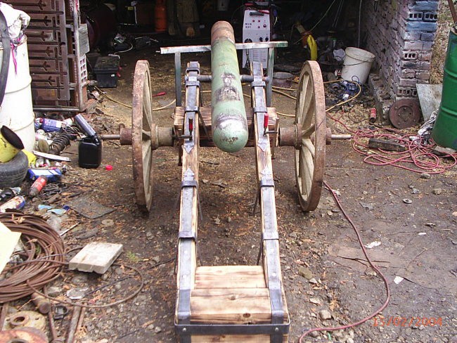 Making of : cannon - foto povečava