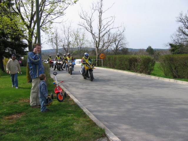 Kolesarjenje-Sežana (15.4.2006) - foto