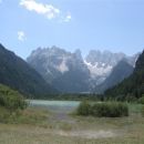 Jezero (Lago di Landro), v ozadju kraljuje Monte cristallo 3221 m.