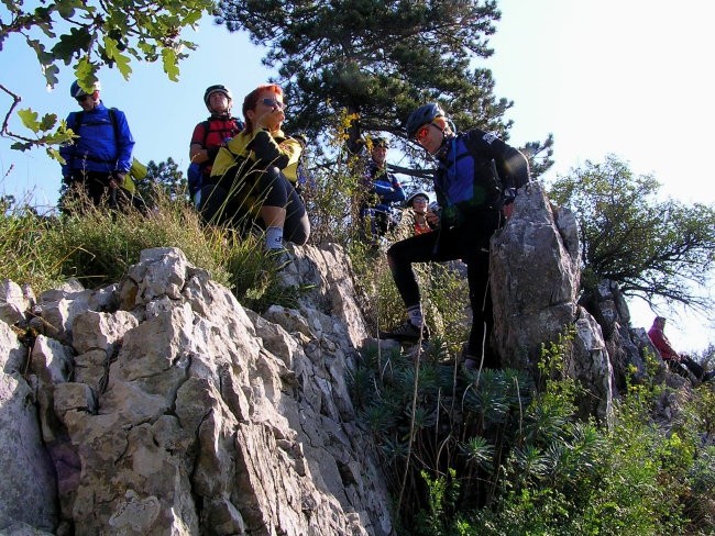 Lokotavci na kraškem robu nad Trstom spremljajo 37. Barcolano