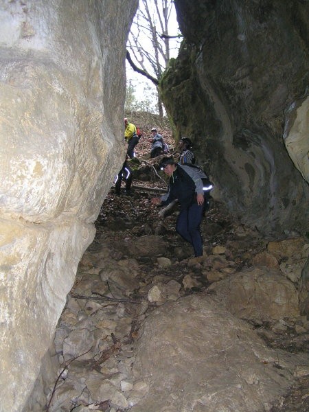 Prvi metri jamskega rova ...