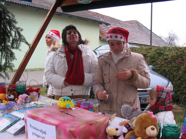 Božični sejem, delavnice-Dobrovce - foto povečava