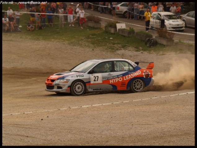 Arena - rally - foto