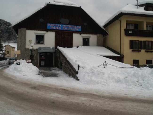 Porsche muzej Gmünd - foto povečava