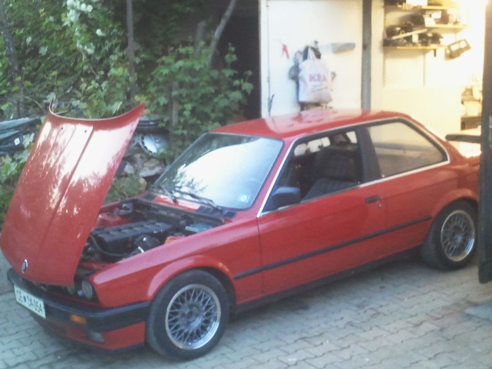 BMW E30 M50 B25 - foto povečava