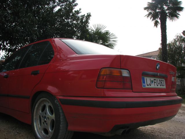 E36 328i - foto