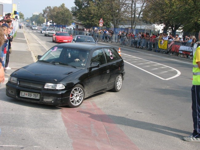 Drag Race Murska Sobota 01.10.2006 - foto povečava