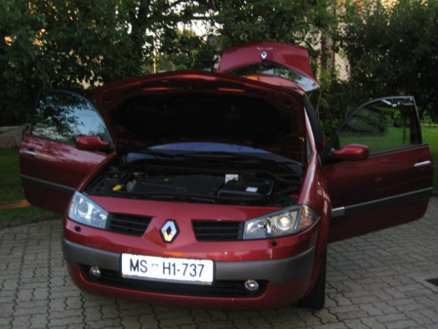 Renault Megane Coupe 1.9 dCi - foto
