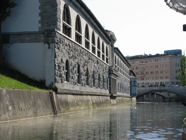 Ljubljana 17.8.2006 - foto povečava