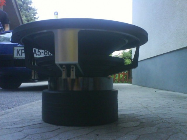 Kove audio subs - foto