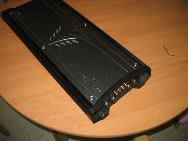 Kicker ZX 850.2 - foto
