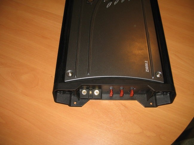 Kicker ZX 850.2 - foto povečava