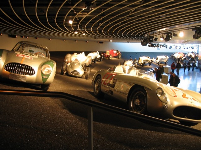 Mercedes-Benz Muzej - foto