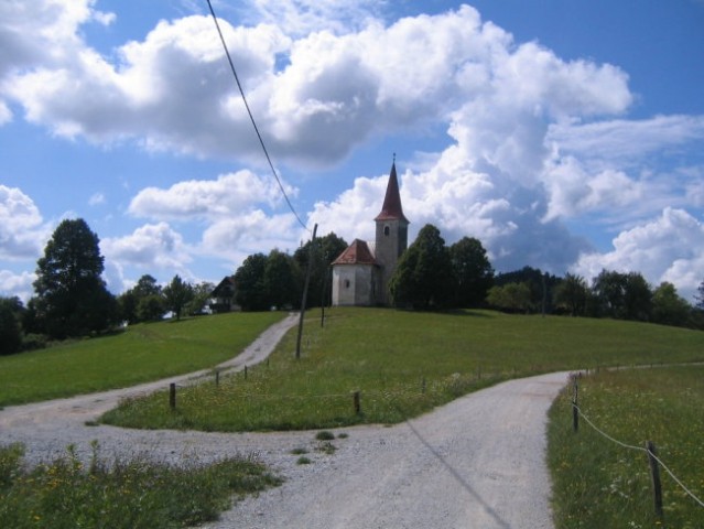 Cerkev na Šmohorju