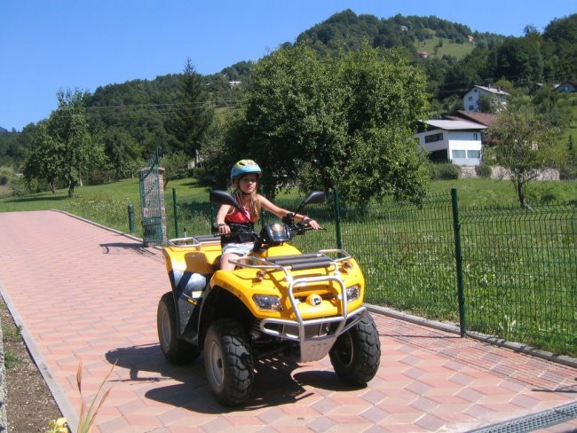 Moj Atv - foto povečava