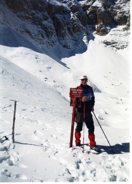Iz Kredarice na Planiko(cca 200cm snega) 29.9.2002 