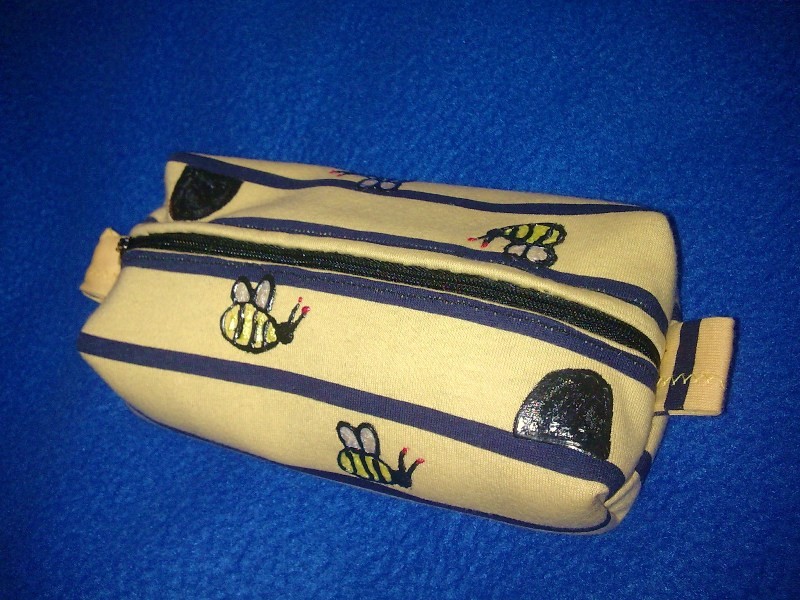torbica, narejena za swap čebelic