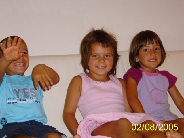 Poletje 2005: Filip, Tjuša in Katka v Črnučah
