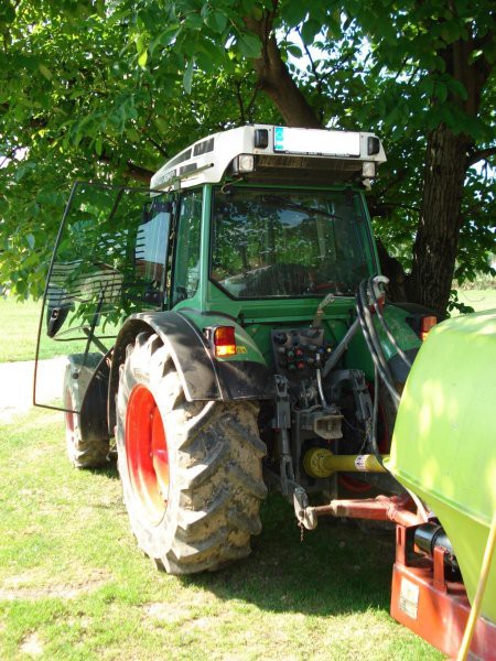 Fendt serije 200 - foto