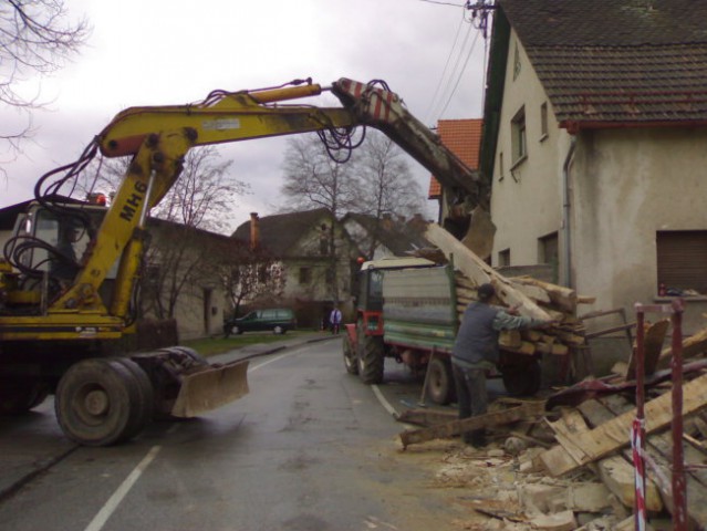 Rušenje Vrhnika - Stara cesta - foto