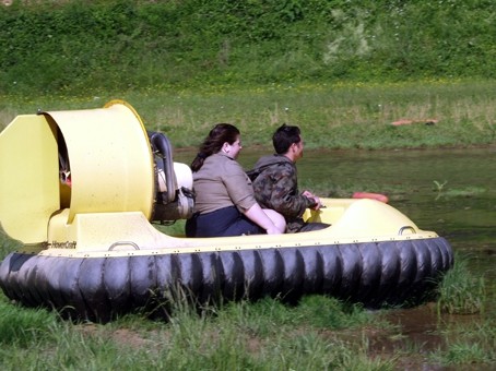 Hover_piknik - foto povečava
