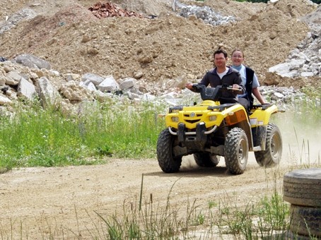 Hover_piknik - foto povečava