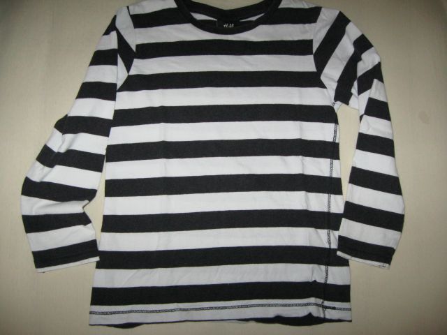 H&M 122/128, 3€