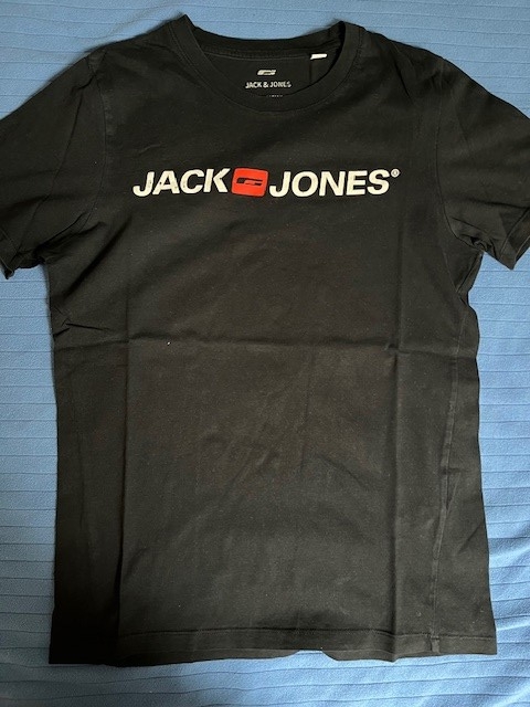 Jack&Jones, S, 3€