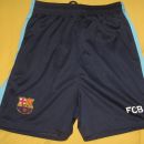 nogometne hlačke 14 let, temno modre FCB - original, 6€