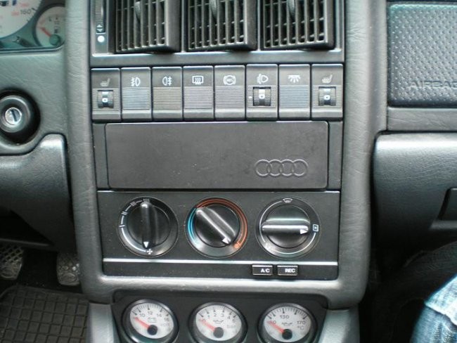 Audi 80 Avant TDi - foto povečava