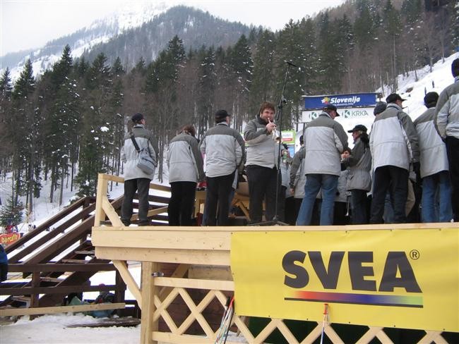 PLANICA 2006 - POLETI NA VELIKANKI 18. marec  - foto povečava