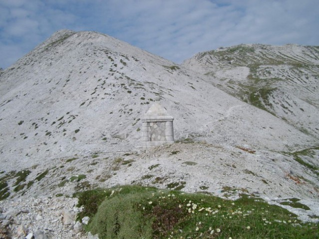 Peski,avstrijski spomenik