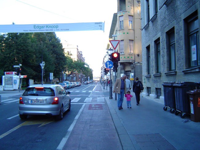 Ljubljana, tudi tukaj sem doma.  - foto povečava