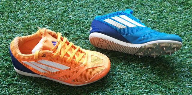 Adidas tekaški čevlji, šprintarice UK 13 1/2 EU 32 kot nove, zelo mehke 10 eur