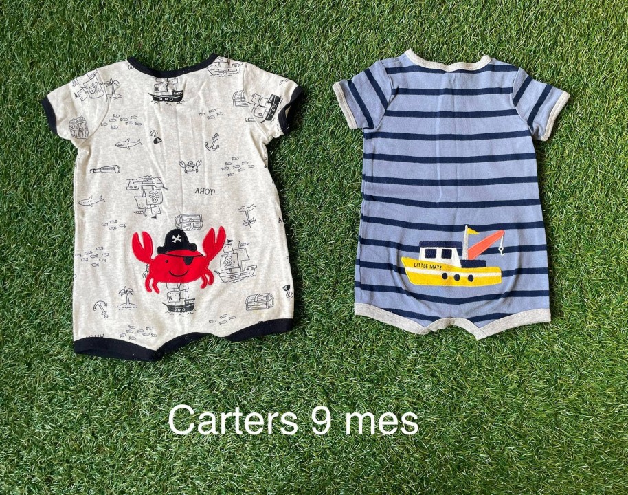 Carters 9 mes (zadaj)