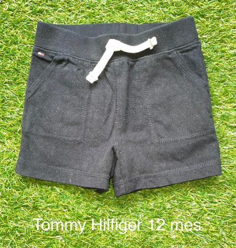 Tommy Hilfiger 12 mes (temno modra barva) 7€