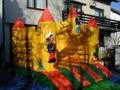 http://www.geocities.com/trampolin11/
Napihljiv Grad  - Izposoja napihljivih balonov-Drag