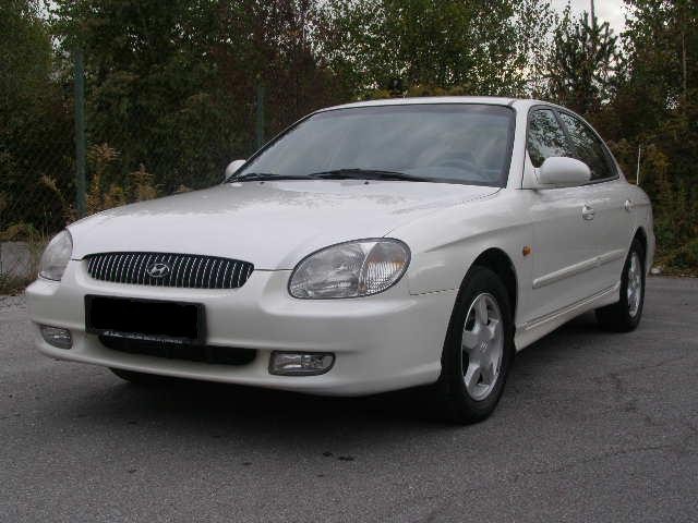 Hyundai Sonata 99 - foto