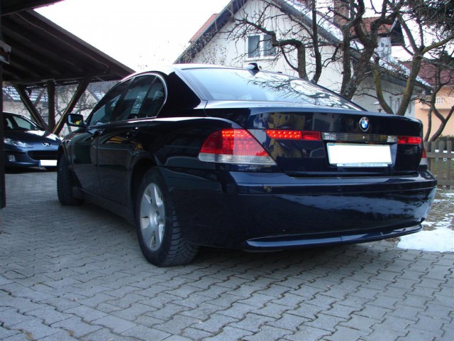 BMW 730d - foto