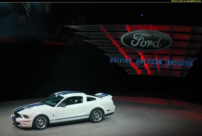Ford mustang - foto povečava