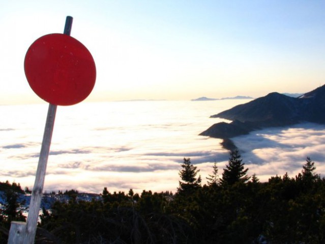 Velika Planina dec 06 - foto