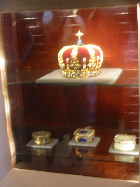 Krona in nakit