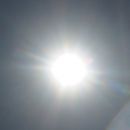 sonce na nebu