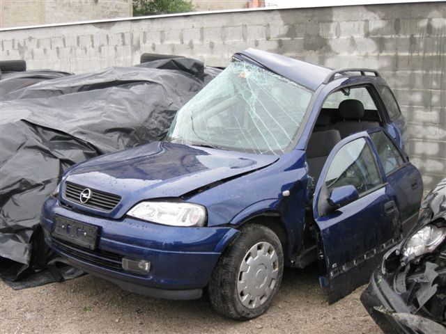 NEKOČ JE BILA OPEL ASTRA - foto povečava