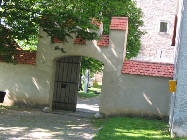 Vhod v grad v Podsredi